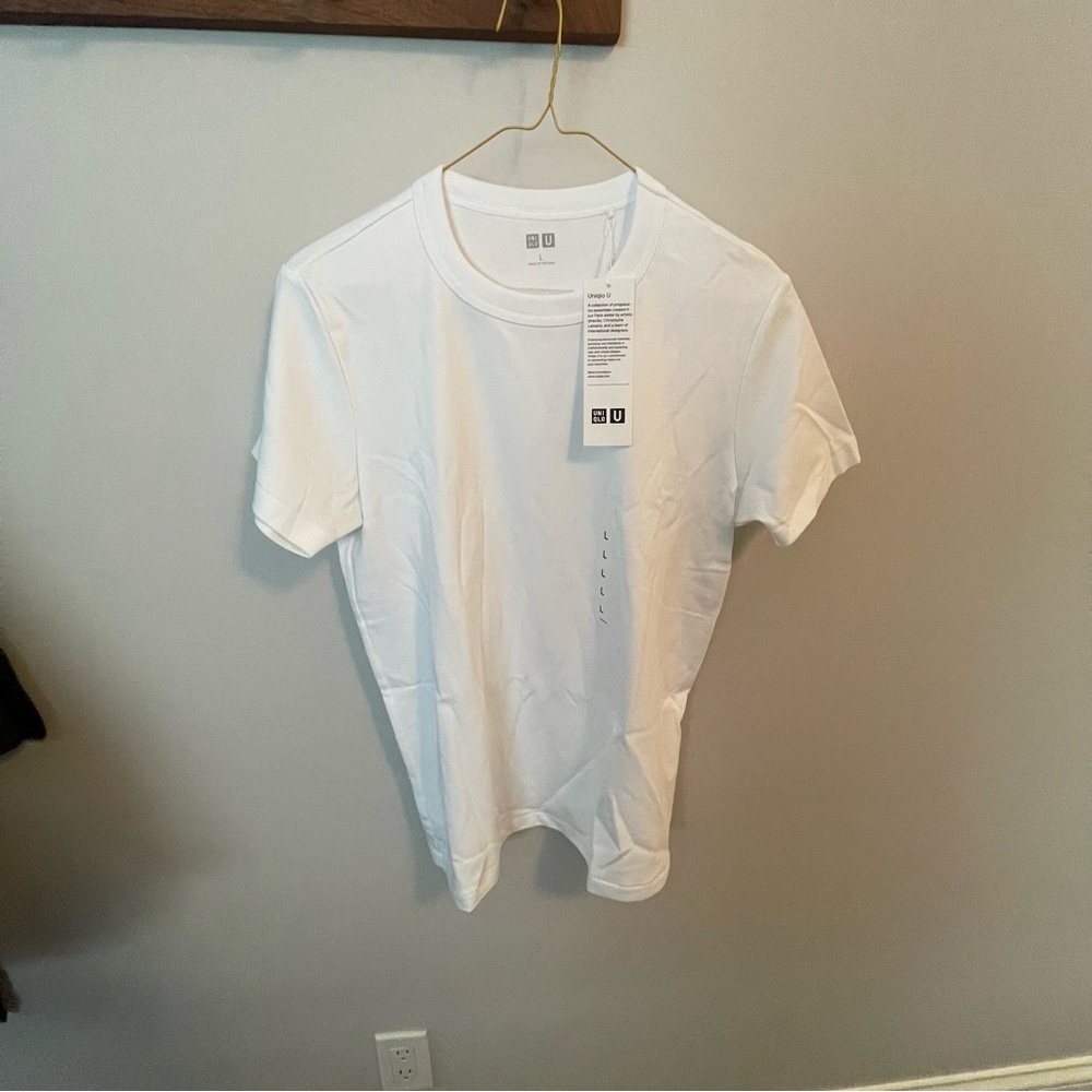Uniqlo White Crew Neck Short Sleeve Tee